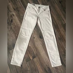 Kut from the Kloth Diana Skinny Ivory
Corduroy Pants Women's Sz 4